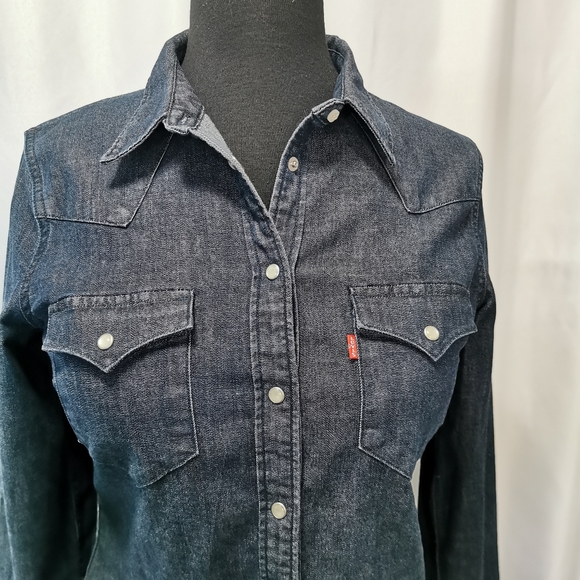 Levi's Tailored Denim Women's Blouse 🥰 - Picture 4 of 7